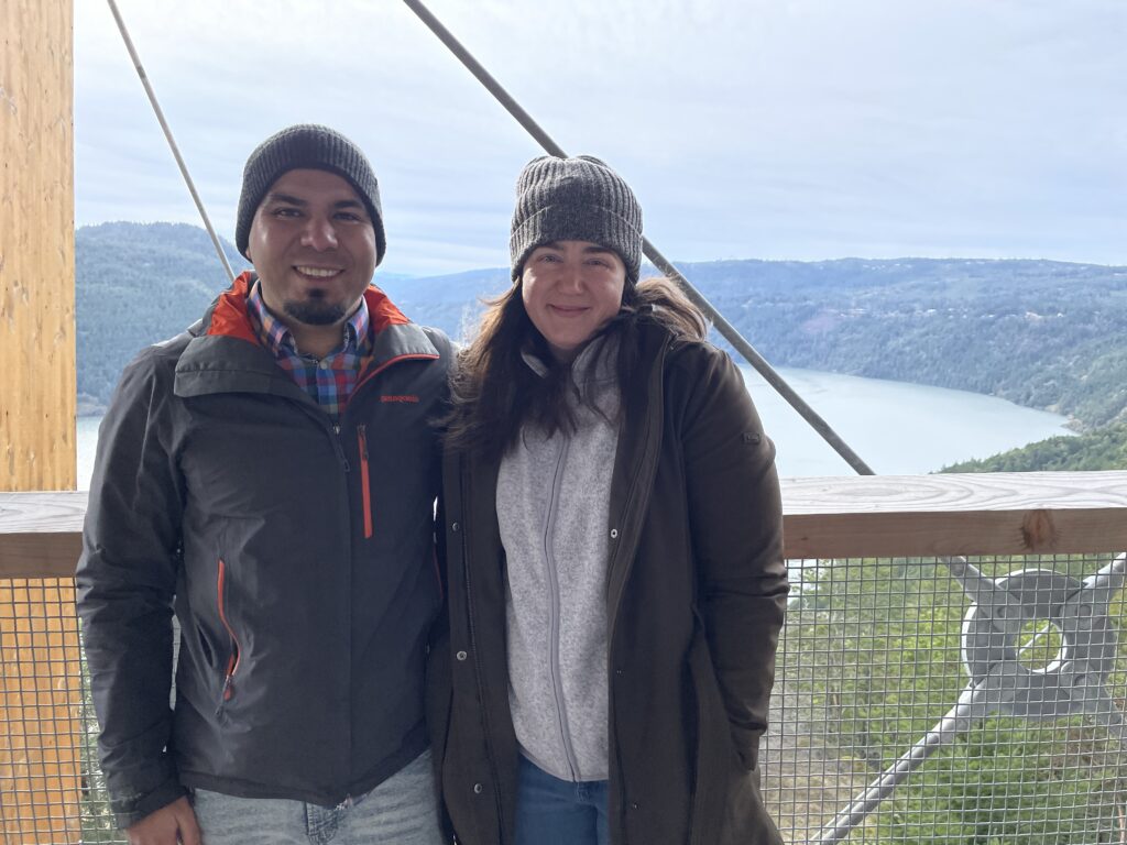 Laura-Beth McDonald et Juan Ramirez