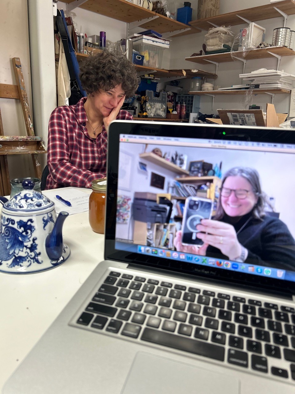 Patricia and Sabine at work in their workshop