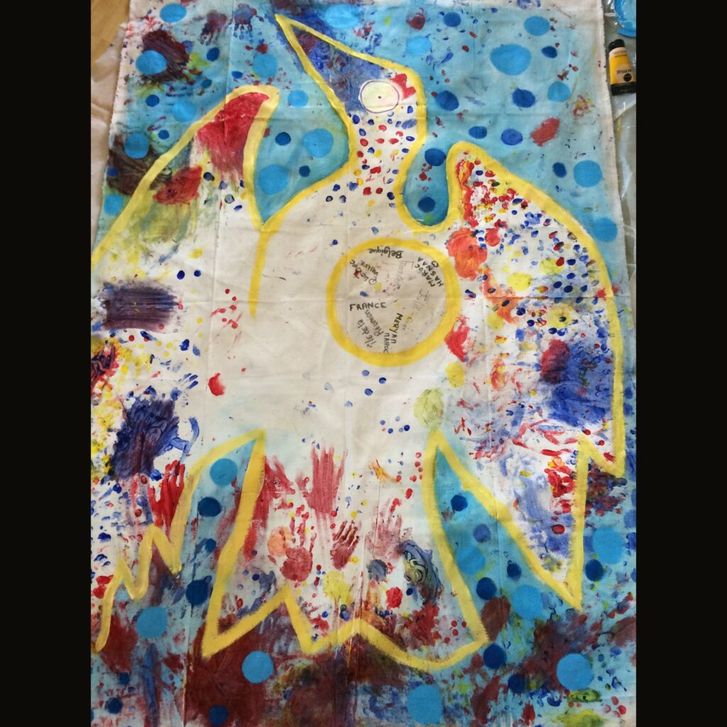 Final work created with the children and educators of the Garderie du petit cheval blanc.