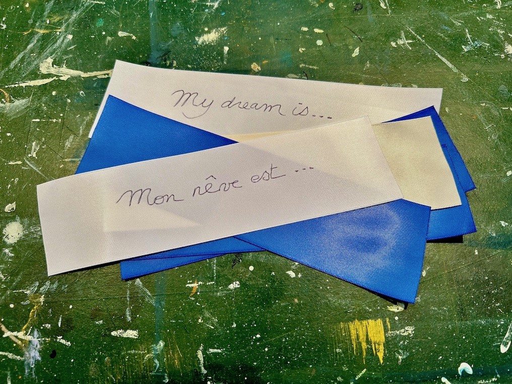 Ribbons for writing dreams