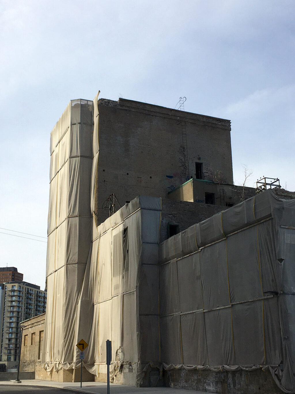 What is heritage? What are we supposed to do with it? And can we really decide about it anyway?