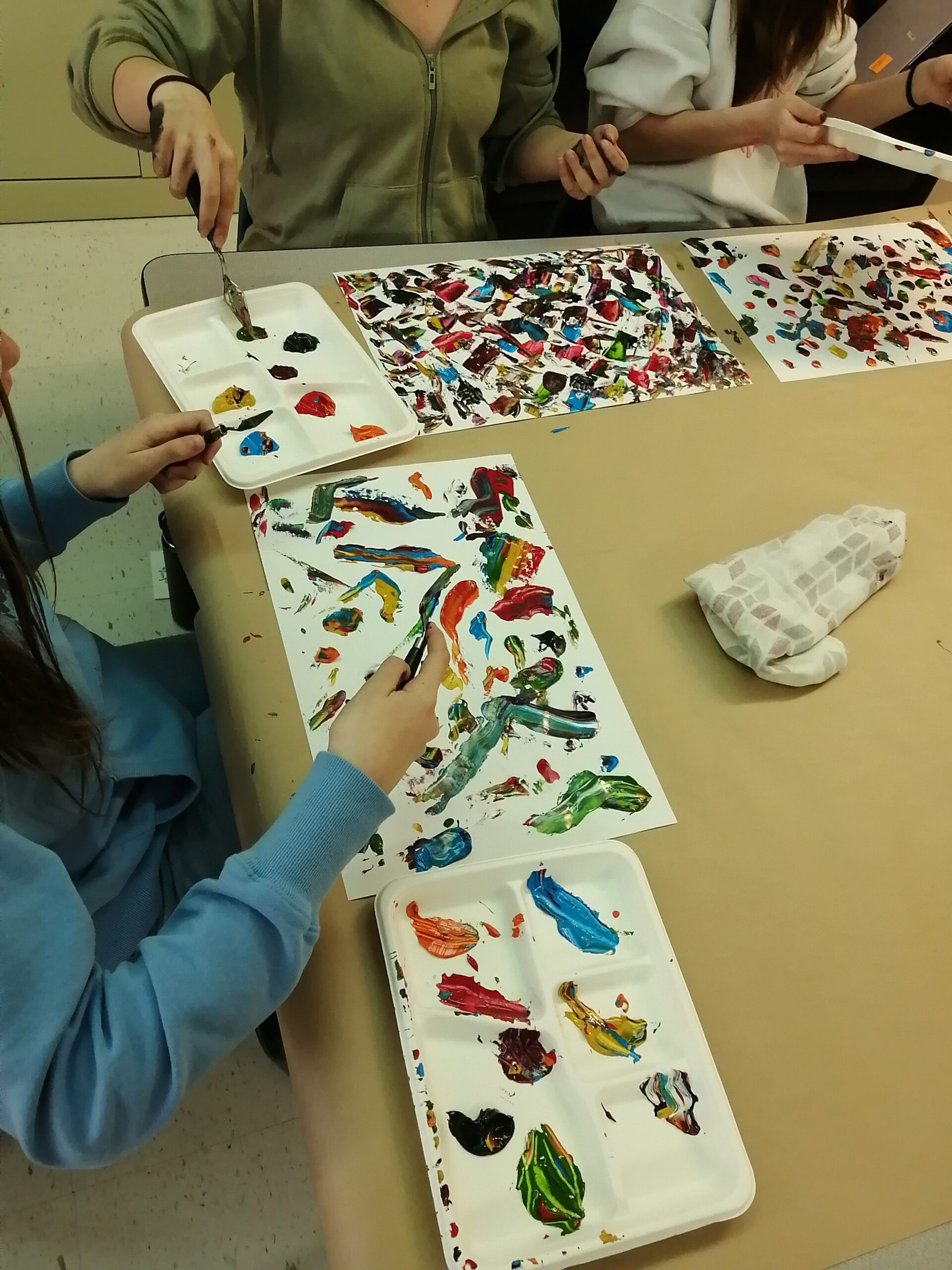 Atelier à l’école Thomas Aquinas Elementary / Workshop at Thomas Aquinas Elementary school - Crédit photo: Kassandra Simon